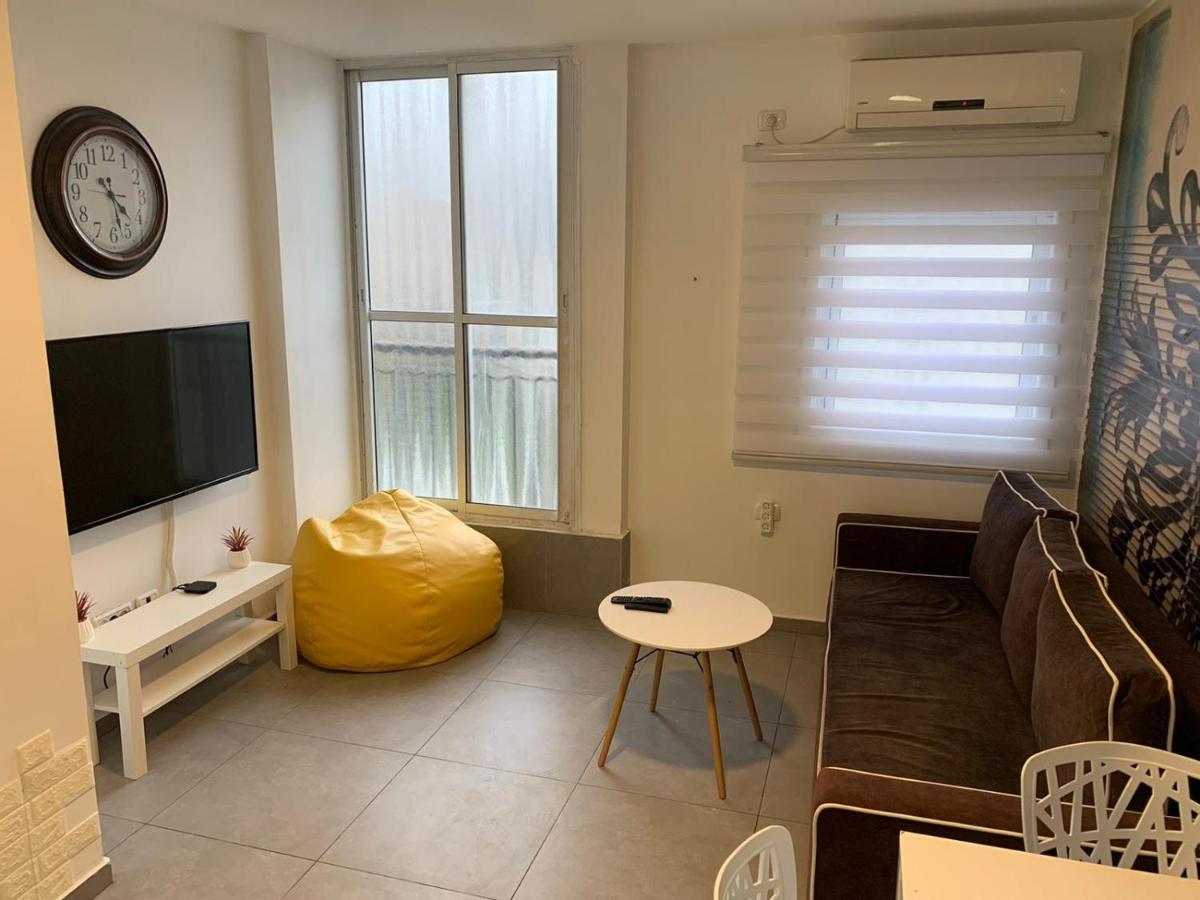 Gk Apartment Harmony Bat Yam Exterior foto